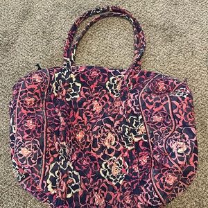 Vera Bradley large travel duffle bag